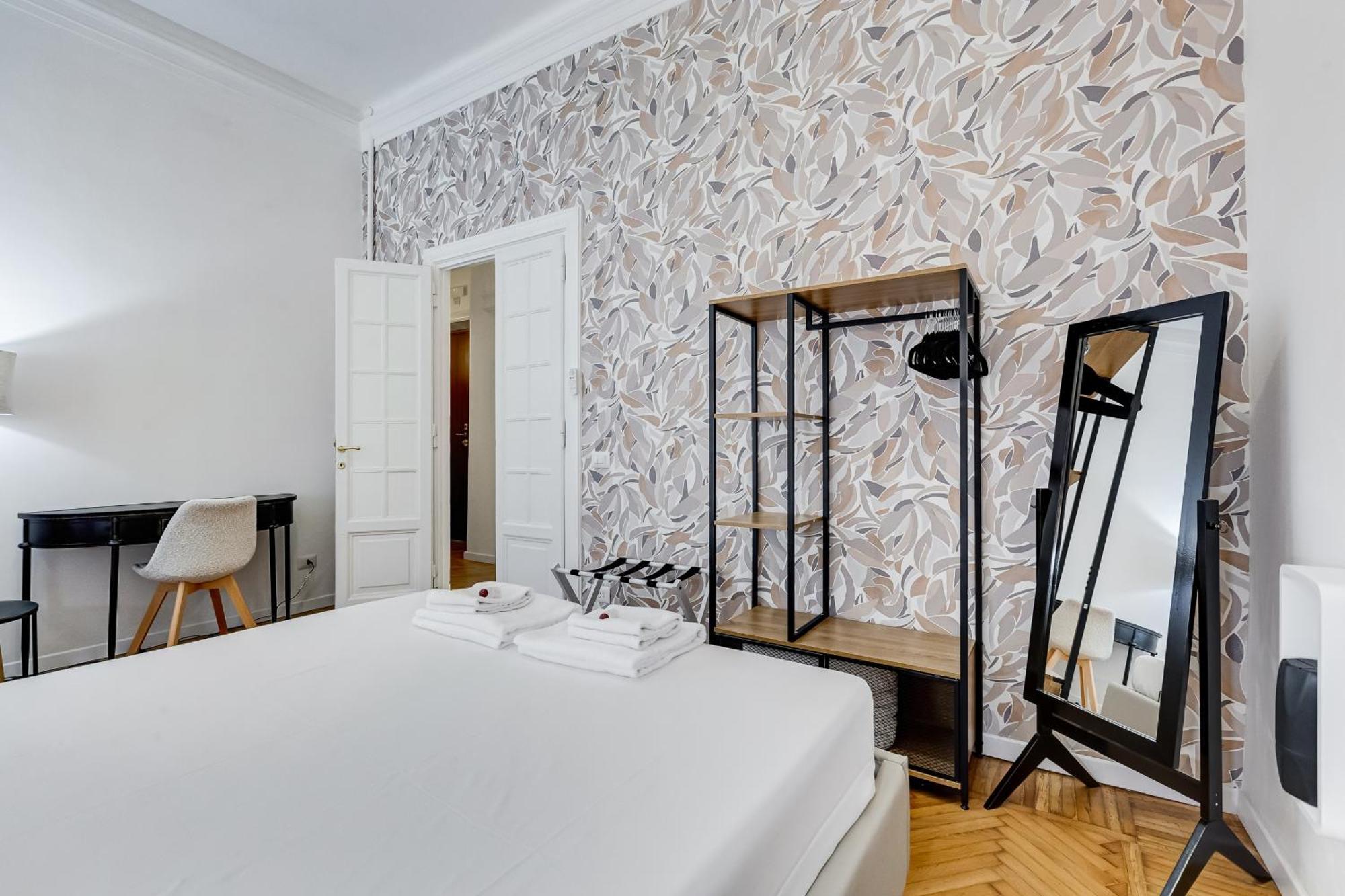 Bmga L Gracchi Lux Lovely 3bdr Appartement Rome